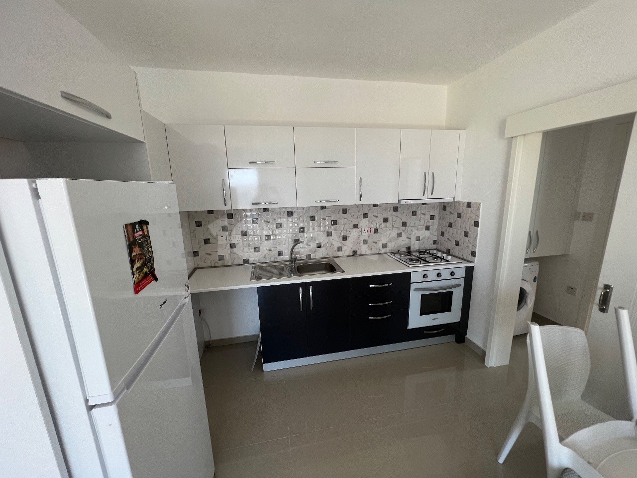 ALSANCAK’TA SATILIK 1+1 DAİRE 