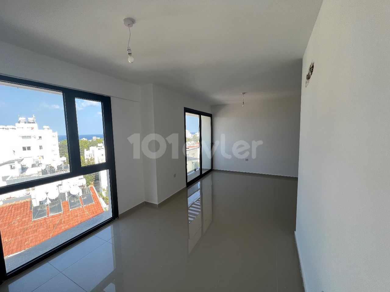 Flat To Rent in Aşağı Girne, Kyrenia