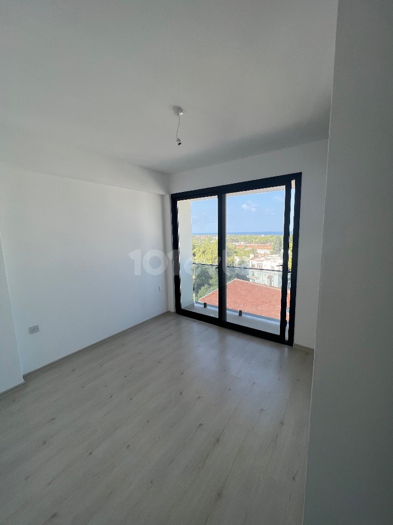 Flat To Rent in Aşağı Girne, Kyrenia