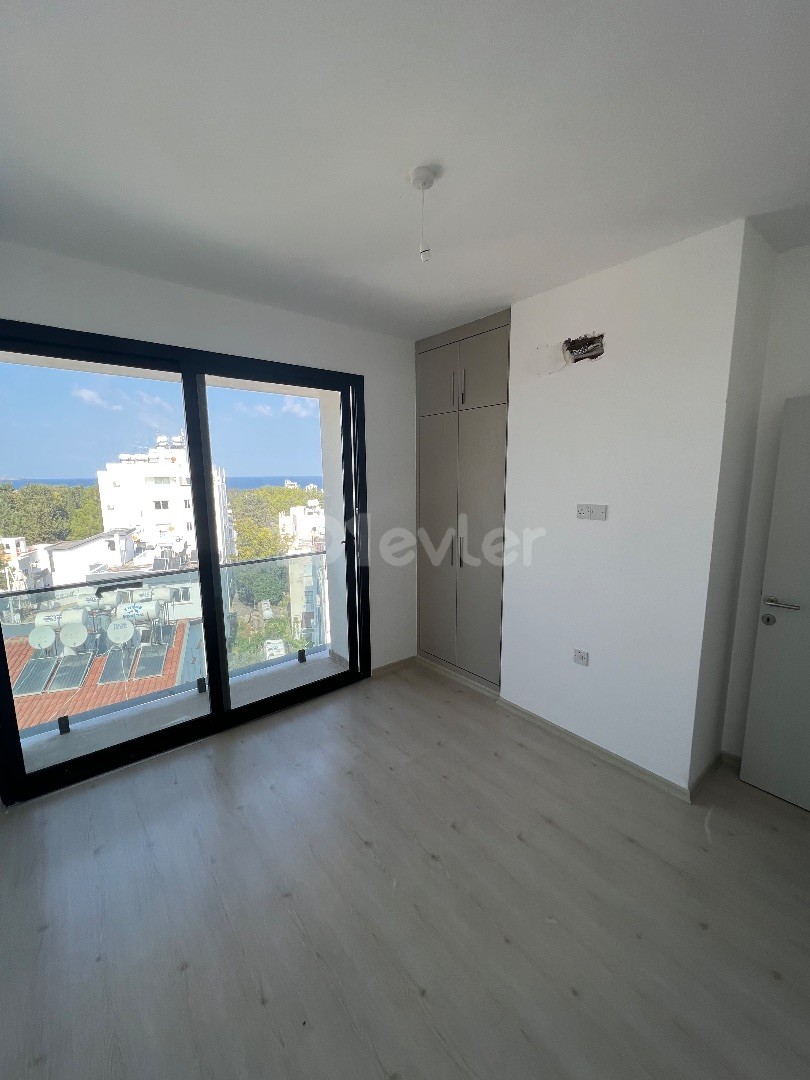 Flat To Rent in Aşağı Girne, Kyrenia