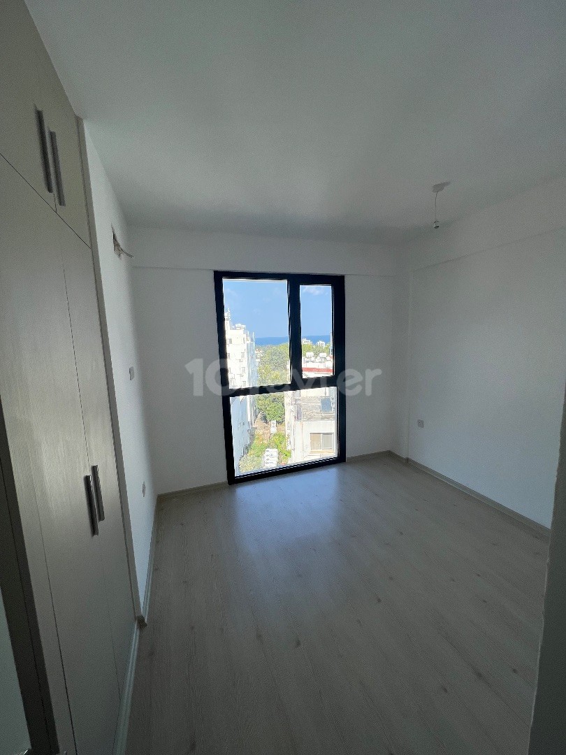 Flat To Rent in Aşağı Girne, Kyrenia