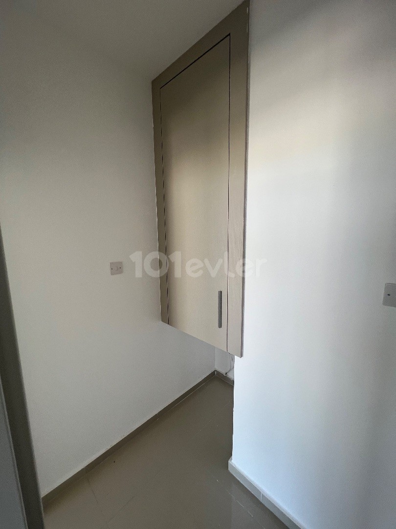 Flat To Rent in Aşağı Girne, Kyrenia