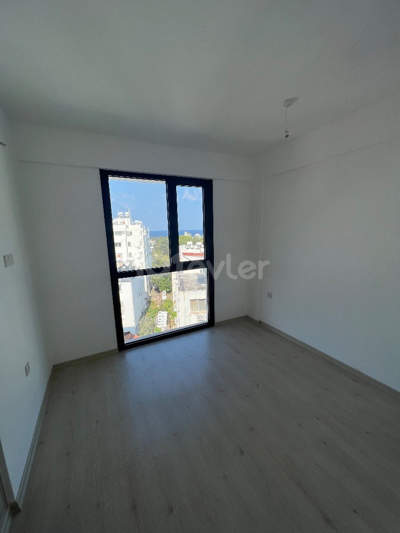 Flat To Rent in Aşağı Girne, Kyrenia