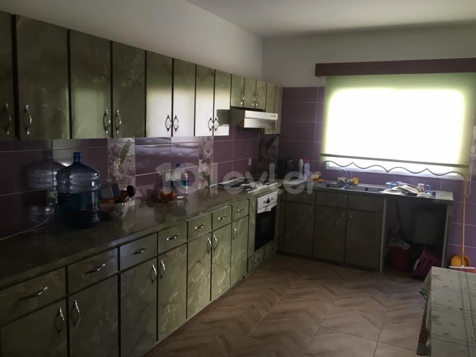 Flat For Sale in Girne Merkez, Kyrenia