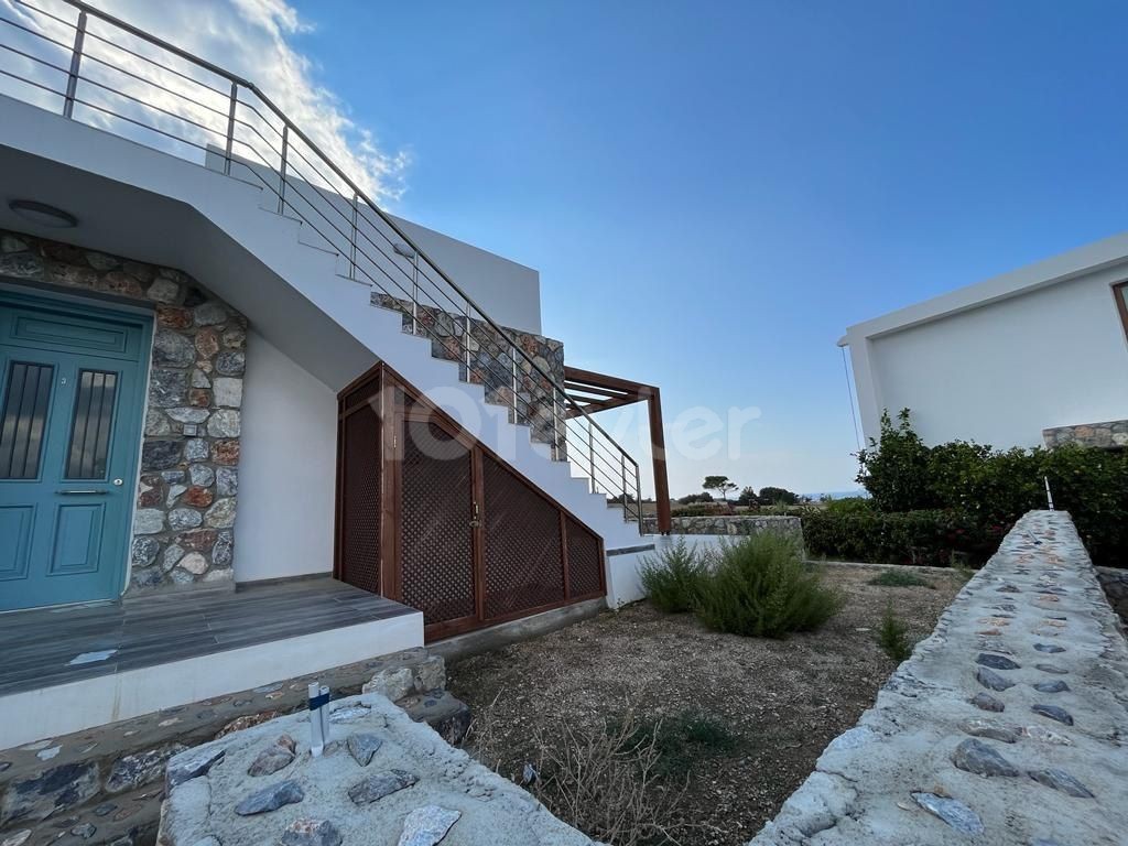 This STUNNING 3+1 Bungalow is just a stone's throw away from the Sparkling Blue Waters of the Mediterranean Sea