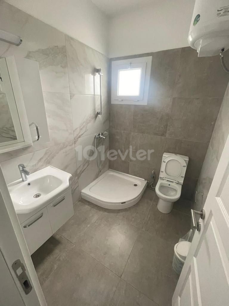 Flat To Rent in Bahçeler, Iskele