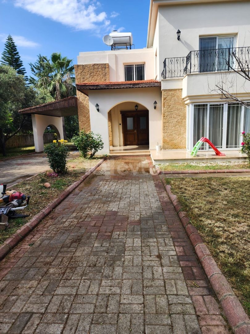 Ruhige Villa in Zeytinlik, der außergewöhnlichsten Region Kyrenias! Villa verspricht Frieden und Ruhe in Zeytinlik, Kyrenias außergewöhnlichster Gegend!