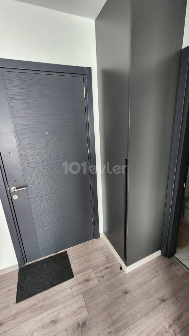 1+1 for rent in iskle 