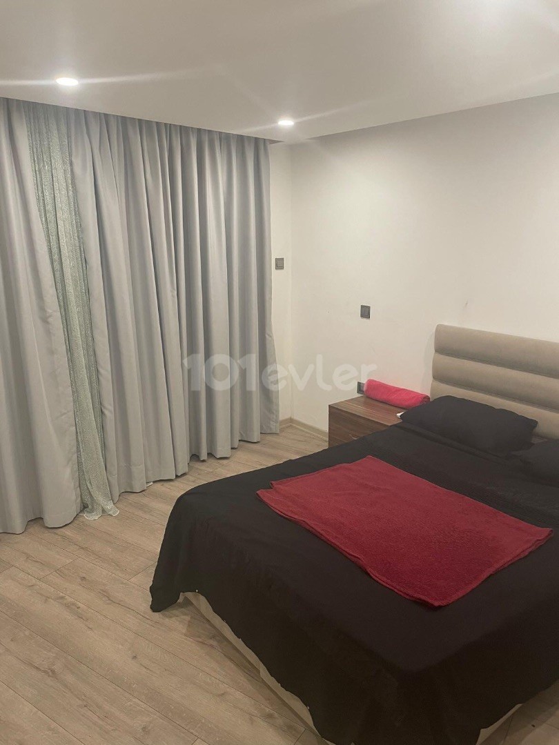 GIRNE CENTER/ AKACAN ELEGANCE 2+1 apartment for rent.  