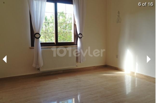 Esentepe muhteşem deniz manzaralı 4+1 Satılık Villa