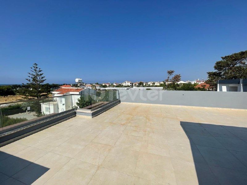 Villa For Sale in Alsancak, Kyrenia