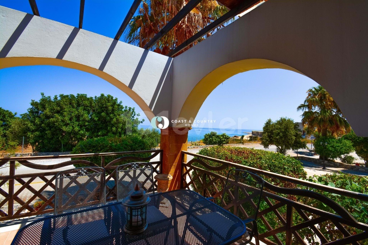 Sole agency *  3 Bedroom Apartment Resale in Esentepe * Sea views