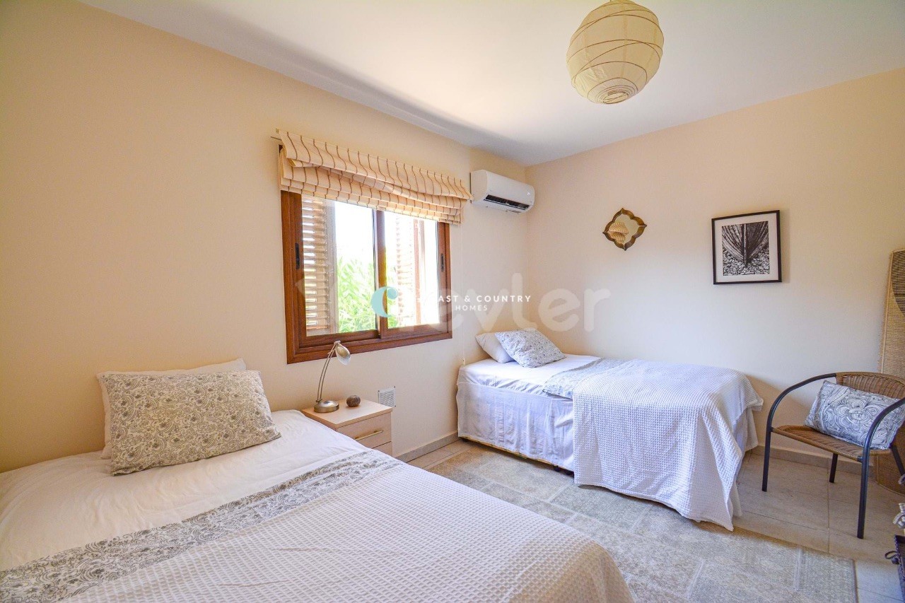 Sole agency *  3 Bedroom Apartment Resale in Esentepe * Sea views