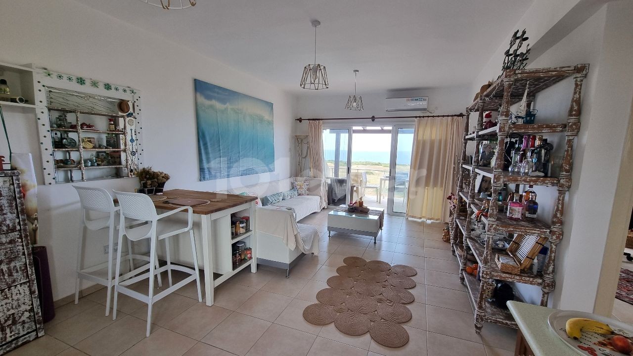 2 BEDROOM PENTHOUSE WITH PANAROMIC SEA VIEWS