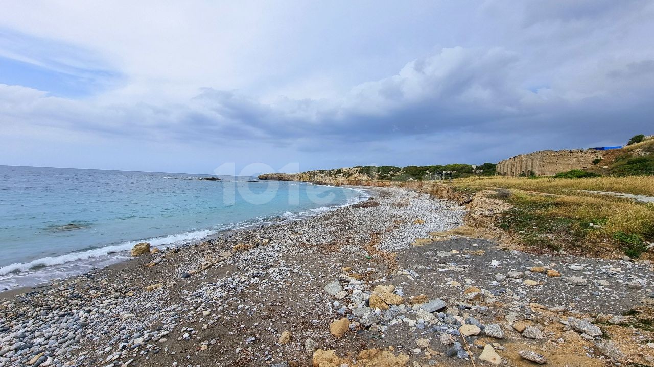 2 BEDROOM PENTHOUSE WITH PANAROMIC SEA VIEWS