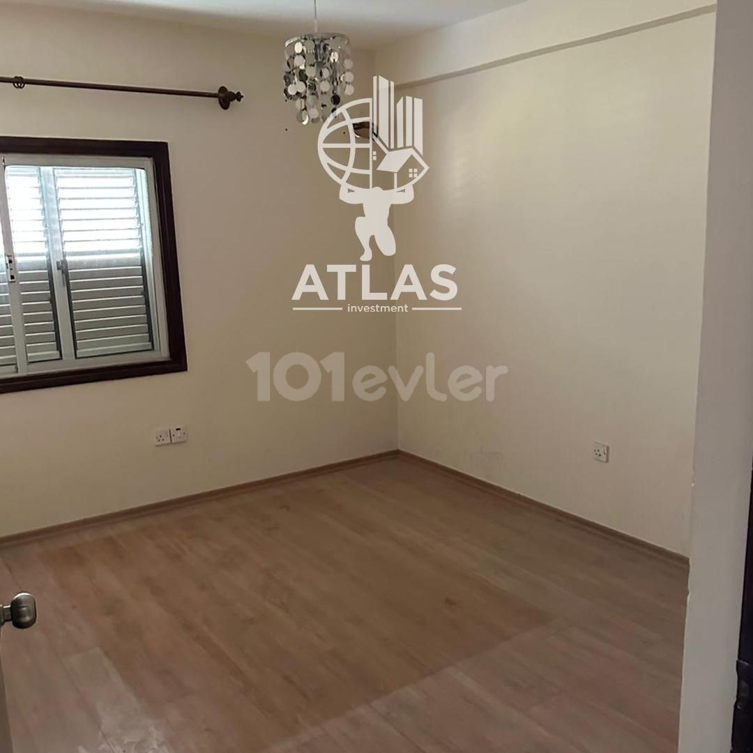 3+1 OFFICE FOR RENT WITHIN WALKING DISTANCE TO MERİT! 