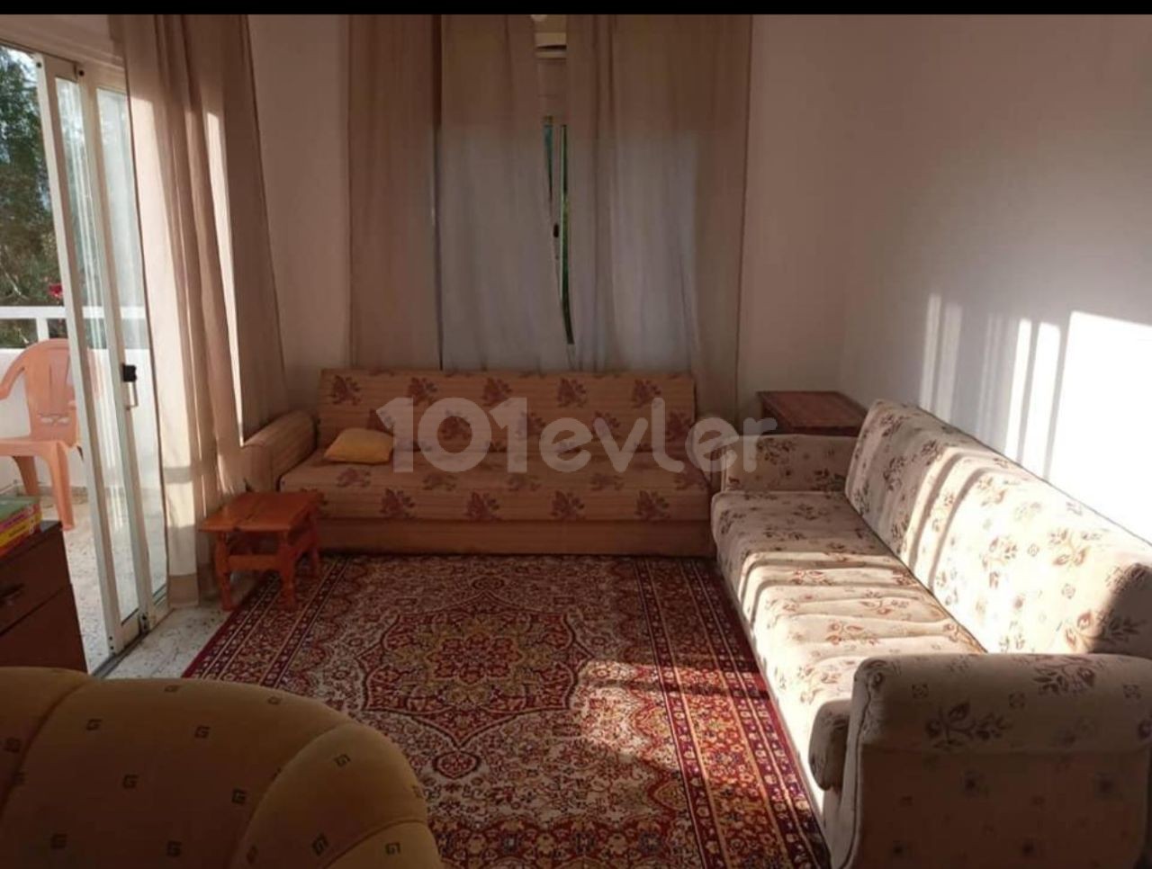 ORTAKÖY'DE YARI EŞYALI SATILIK 3+1 DAİRE !