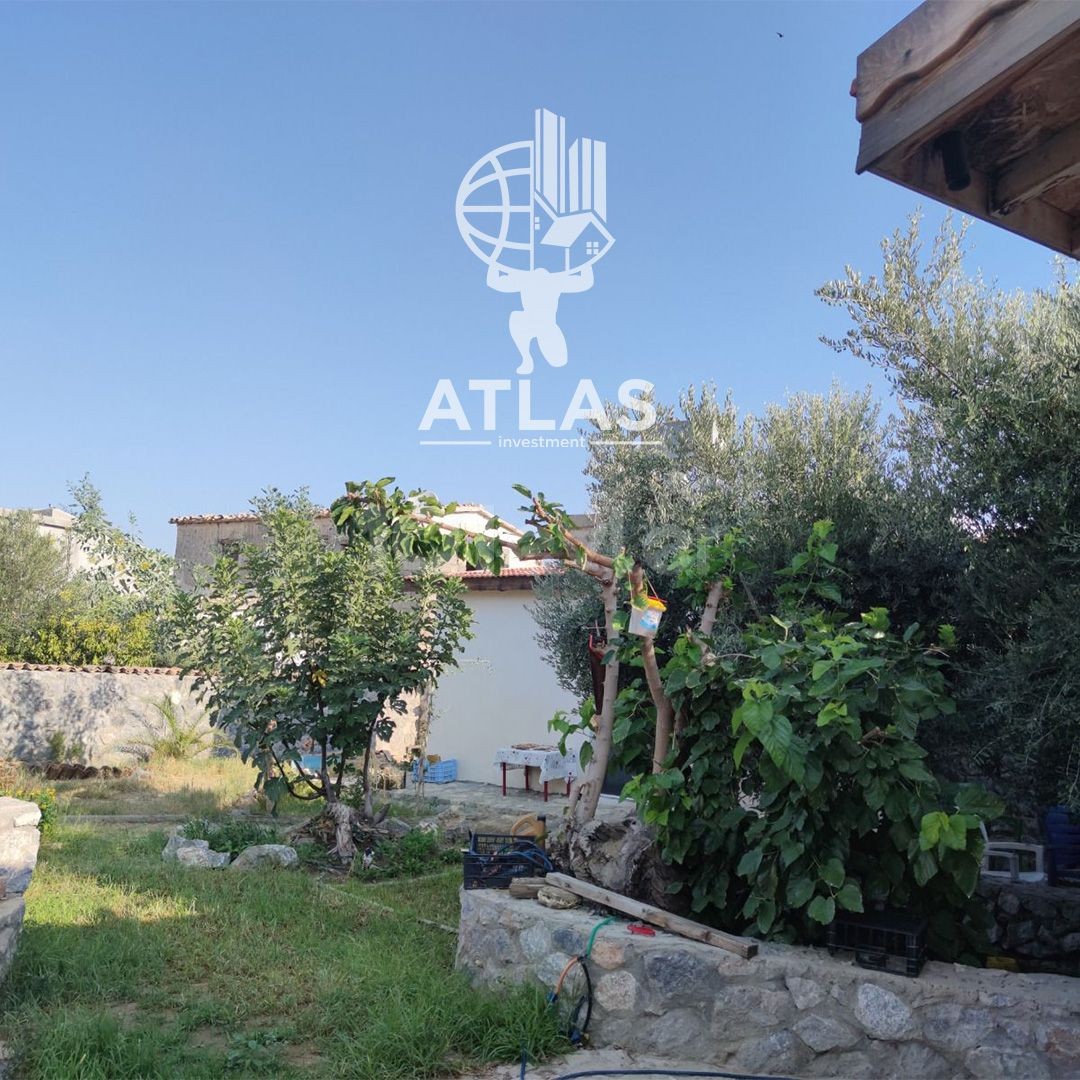 4+2 STONE HOUSE WITH GARDEN IN PAŞAKÖY