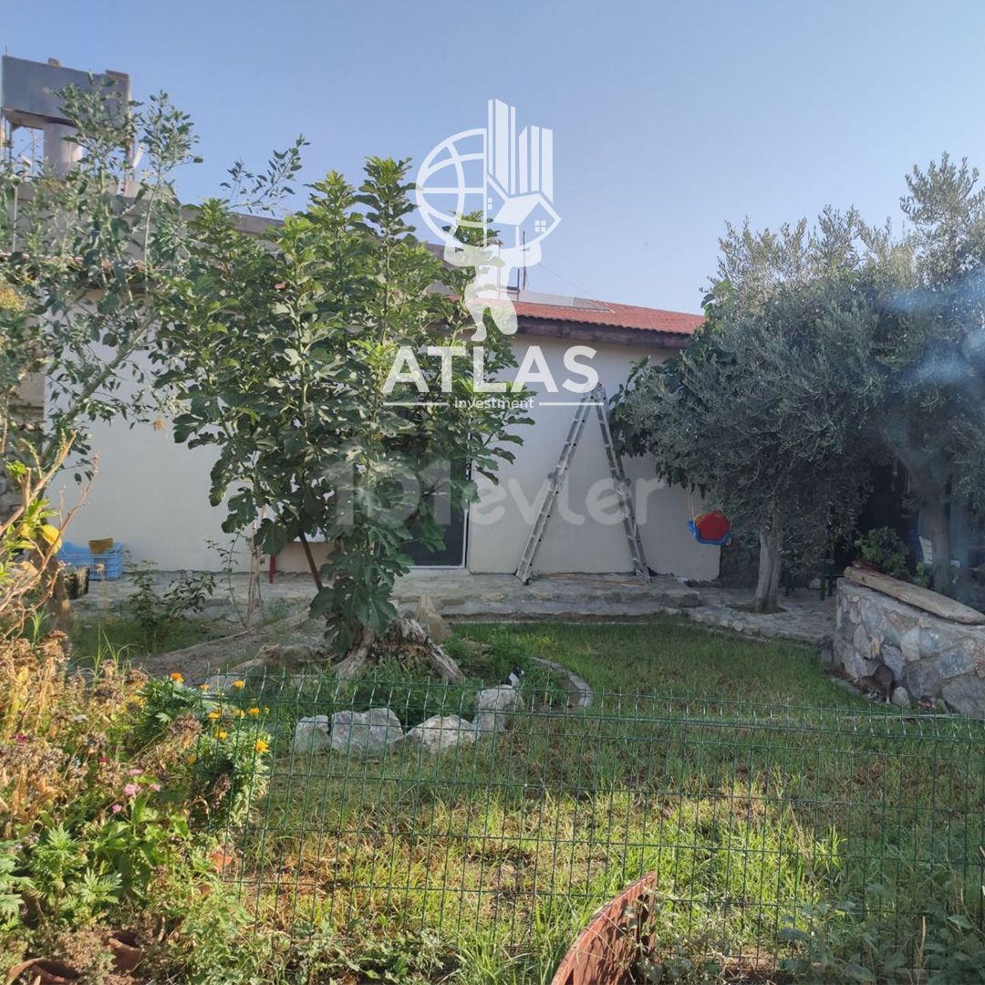 4+2 STONE HOUSE WITH GARDEN IN PAŞAKÖY