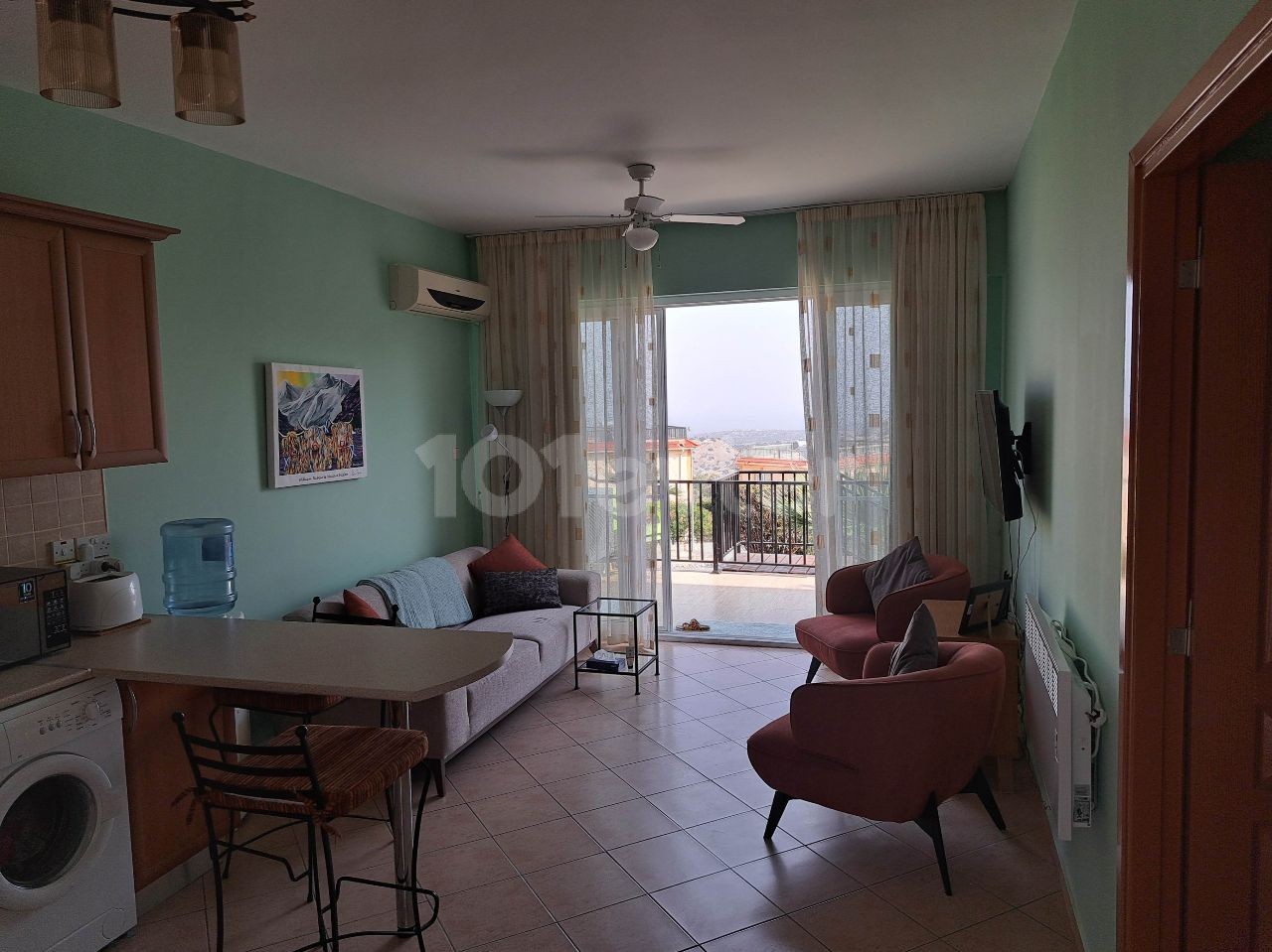 2+1 Wohnung mit Meerblick in Arapköy, Girne