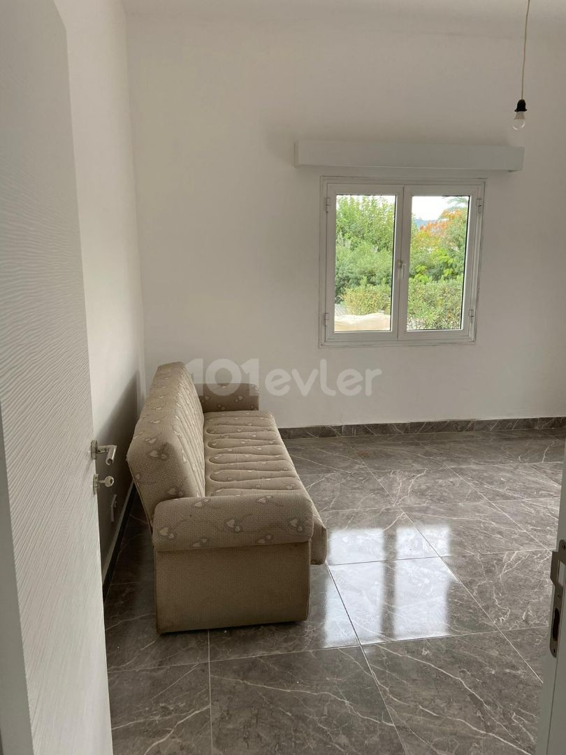 Kyrenia Çatalköy 2+1 Flat for Rent