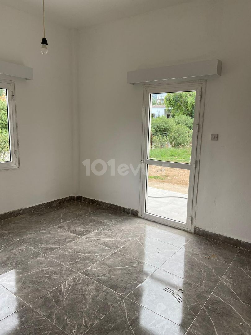 Kyrenia Çatalköy 2+1 Flat for Rent