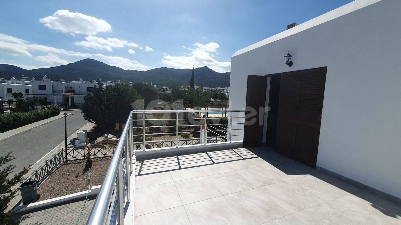 4+1 villa for sale in Tatlısu