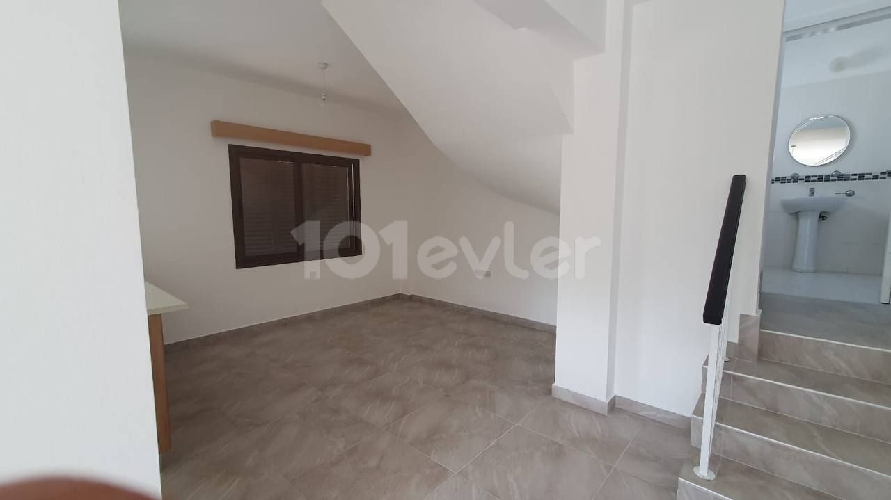 4+1 villa for sale in Tatlısu