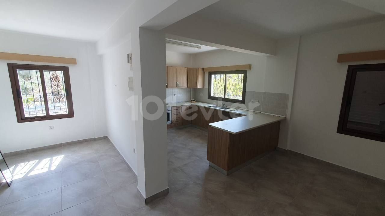 4+1 villa for sale in Tatlısu