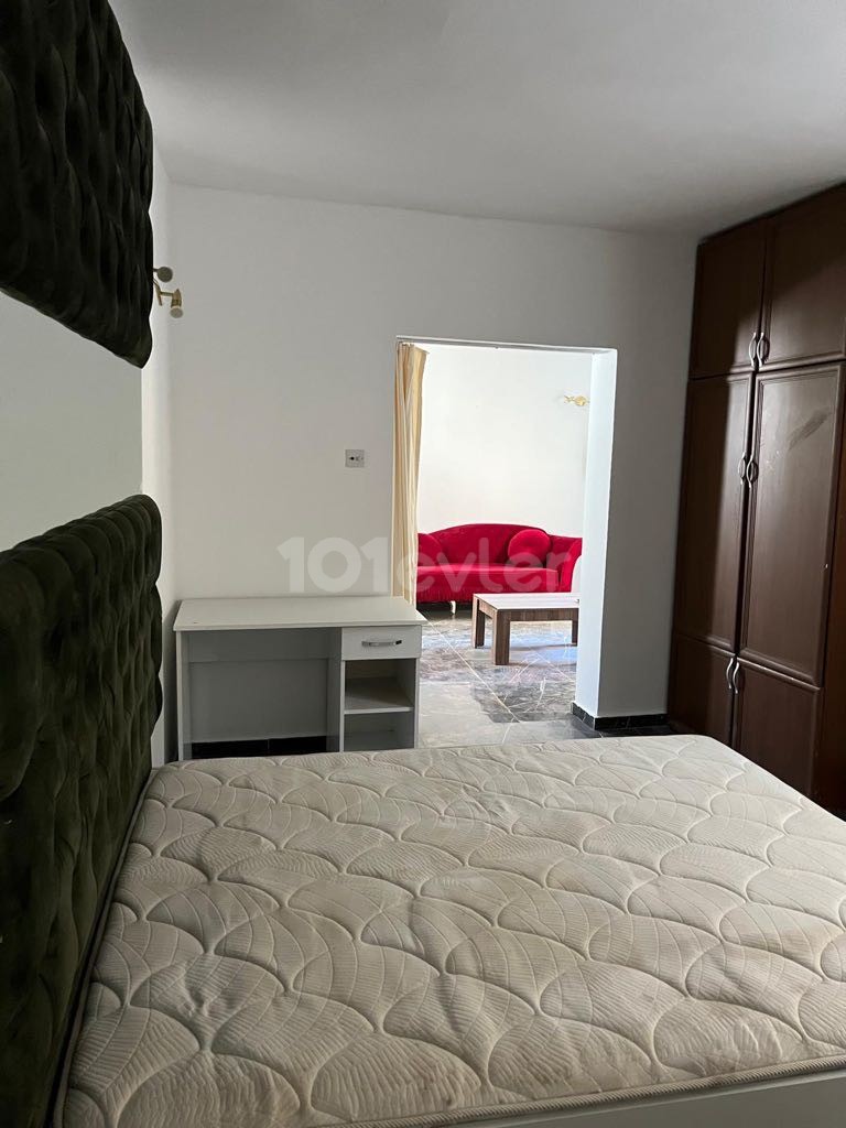 Flat for rent in Gülseren area