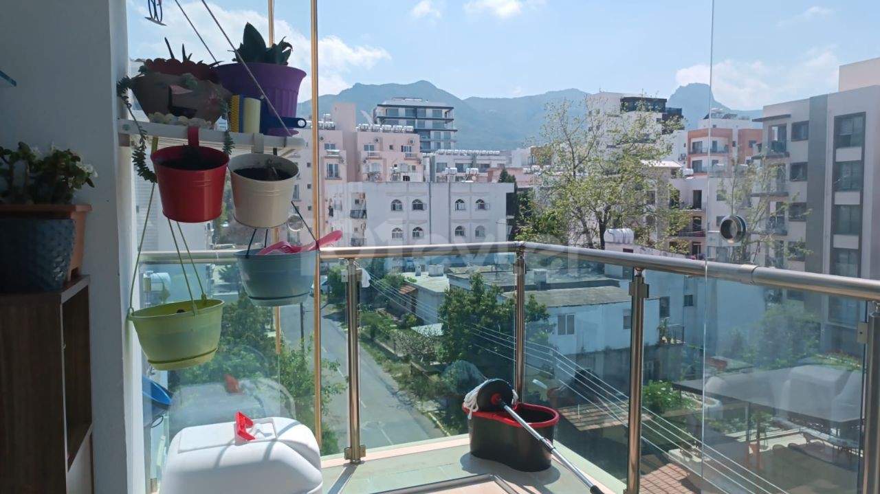 INVESTMENT FLAT IN THE CENTER OF KYRENIA