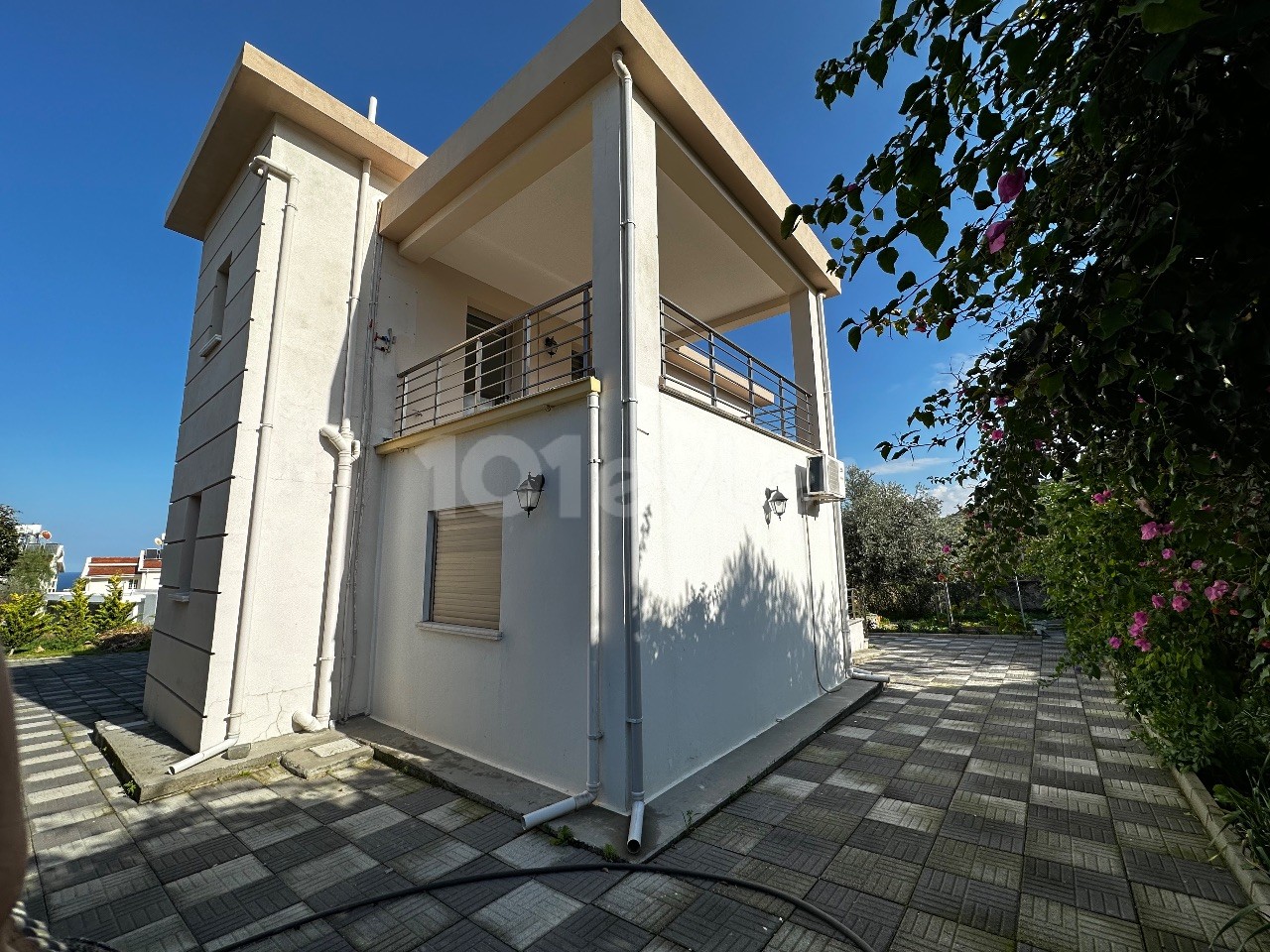 Sea View Villa With Pool From Redstone Island