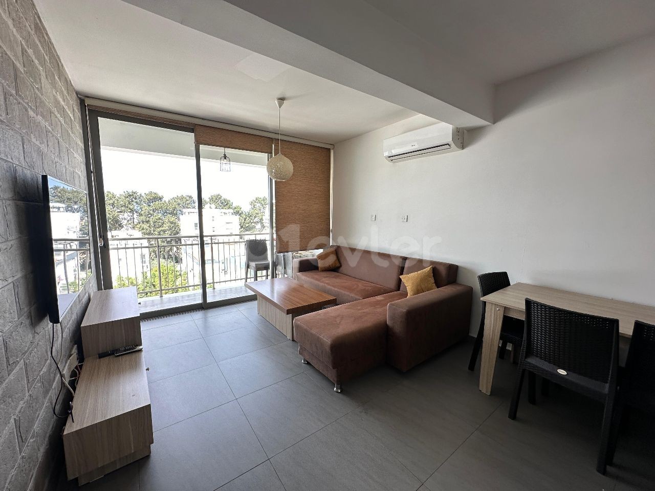 Fully Furnished 1+1 Flat for Rent in Kyrenia Center from Redstone Island