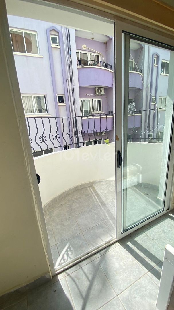 1+1 flat for rent in Famagusta Gülseren area
