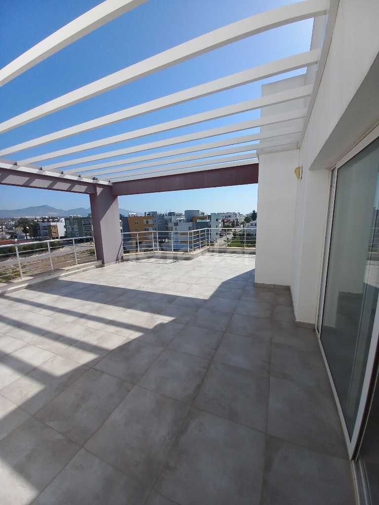 Penthouse Kaufen in Gönyeli, Nikosia