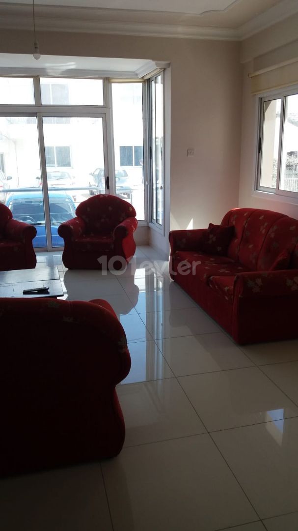 3+1 ground floor apartment with garden in Kucuk Kaymakli