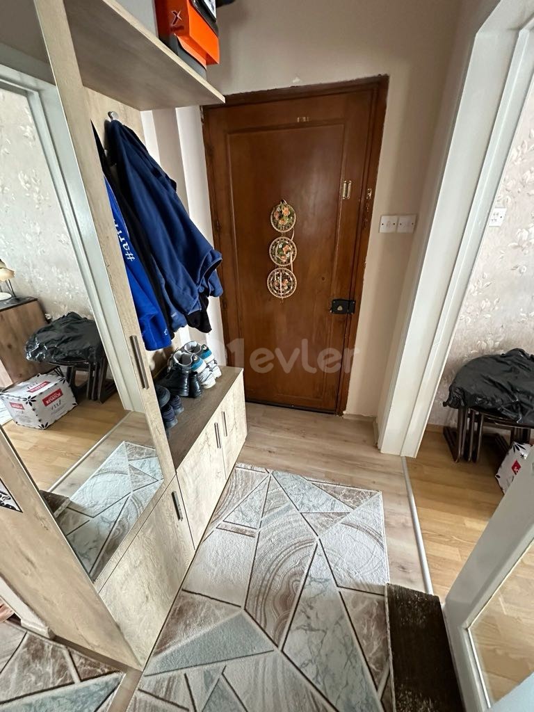 MÖBLIERTE 3+1 WOHNUNG IN KÜÇÜKKAYMAKLI