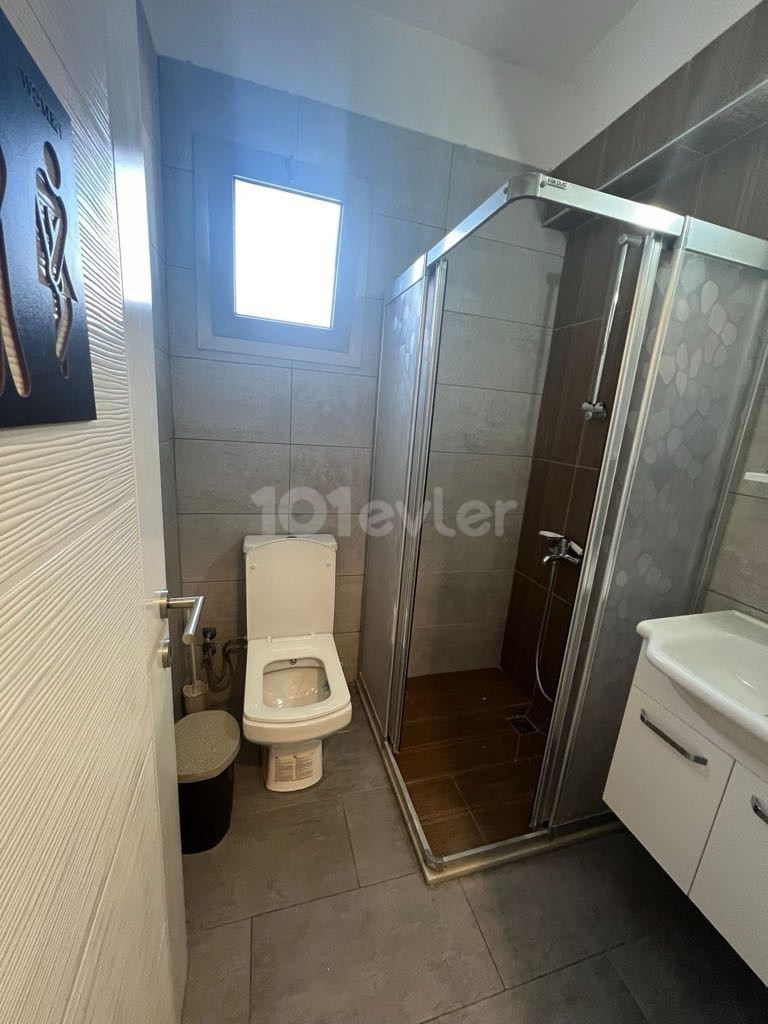 LUXURY 2+1 FLAT FOR RENT IN GÖNYELİ NEAR THE MARKET AND STOP