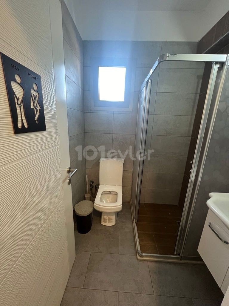 LUXURY 2+1 FLAT FOR RENT IN GÖNYELİ NEAR THE MARKET AND STOP