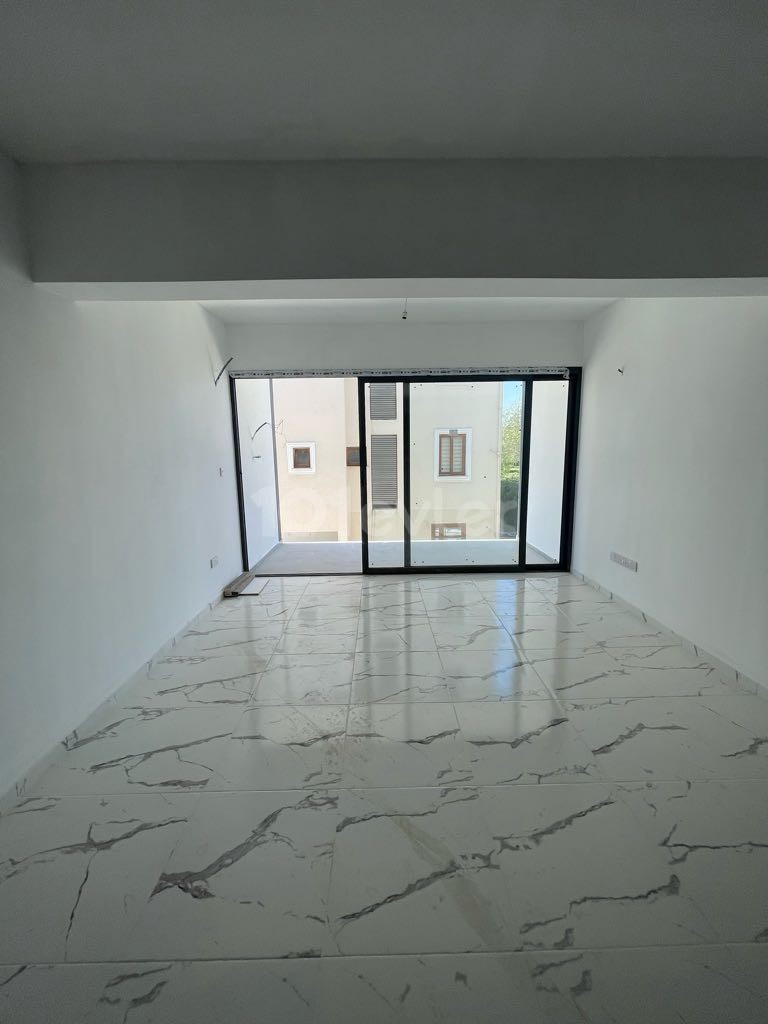 2+1 TURKISH KOÇANLI LUXURY FLAT FOR SALE NEXT TO BARIŞMANÇO PARK