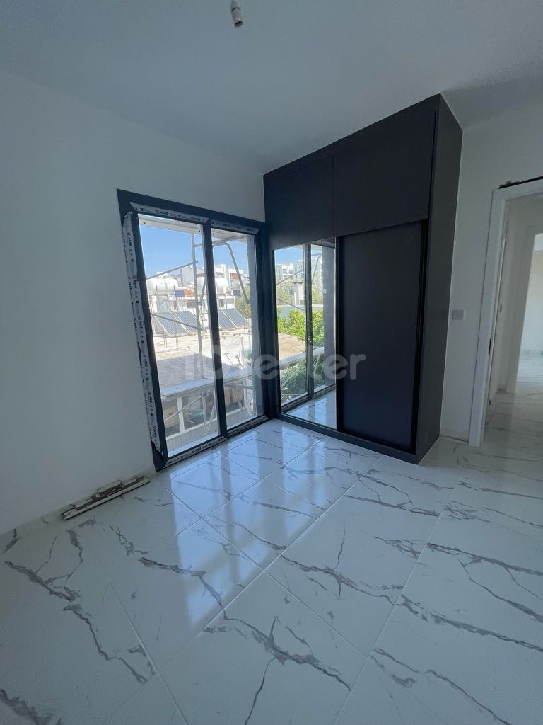 2+1 TURKISH KOÇANLI LUXURY FLAT FOR SALE NEXT TO BARIŞMANÇO PARK