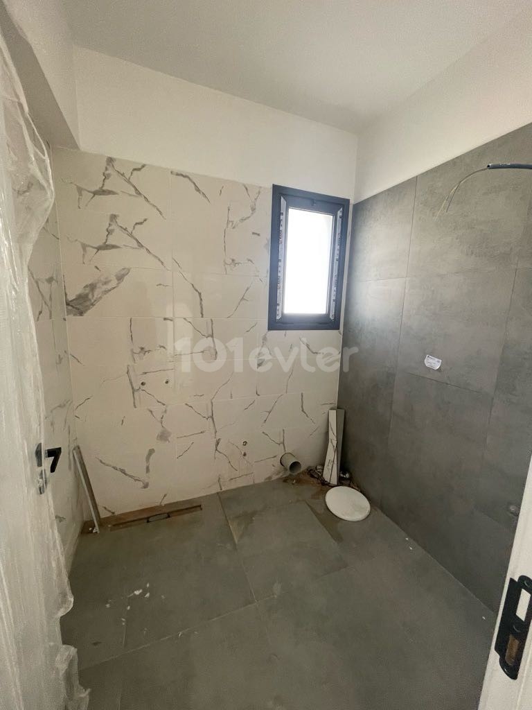 2+1 TURKISH KOÇANLI LUXURY FLAT FOR SALE NEXT TO BARIŞMANÇO PARK