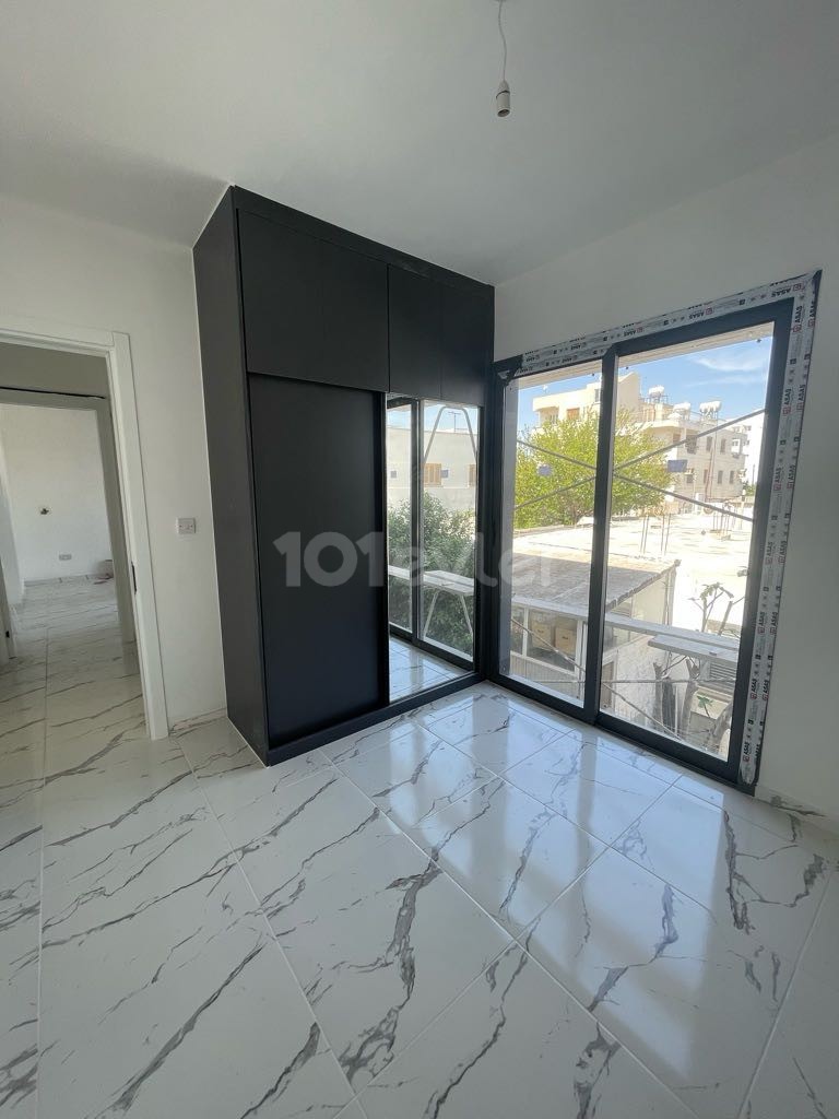 2+1 TURKISH KOÇANLI LUXURY FLAT FOR SALE NEXT TO BARIŞMANÇO PARK