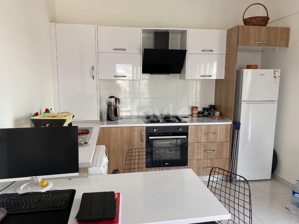 Flat For Sale in Küçük Kaymaklı, Nicosia