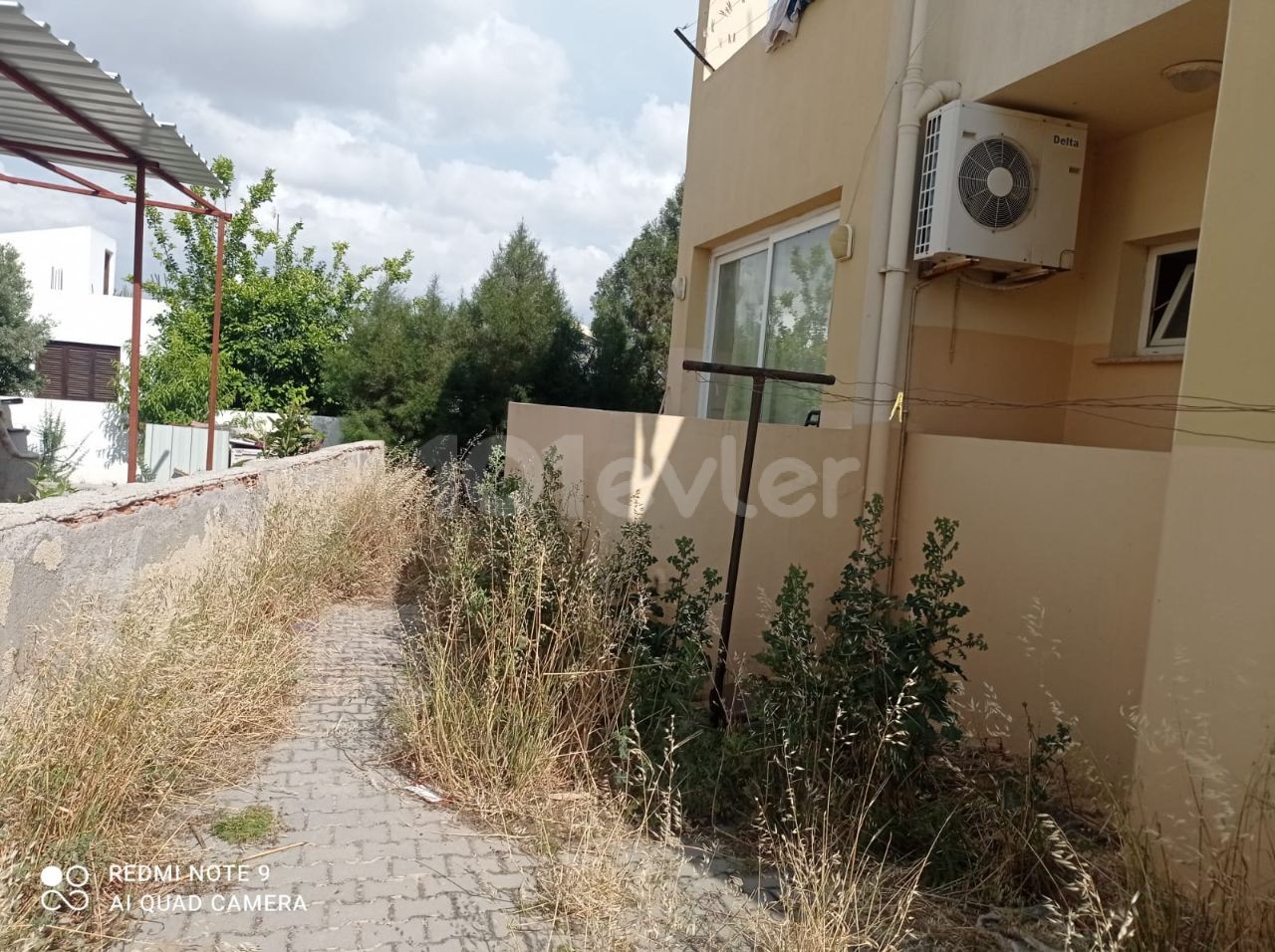 COMPLETE BUILDING FOR SALE IN GÖNYELİ REGION