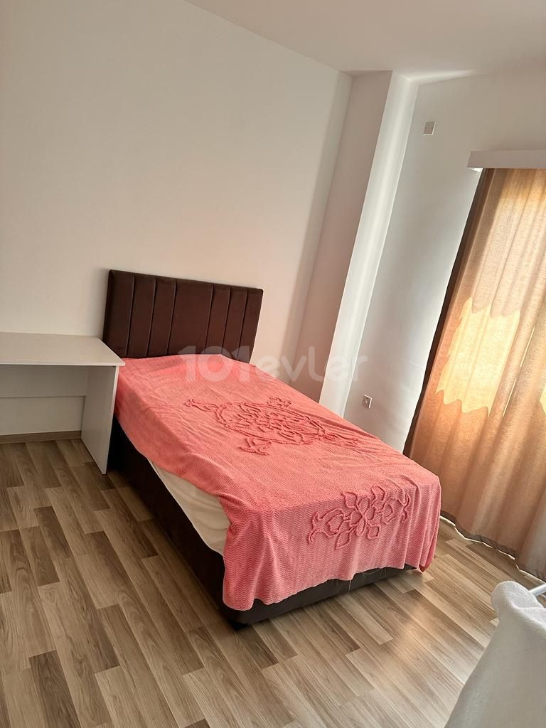 2+1 TÜRK KOÇANLI FULL EŞYALI 3 KAT SATILIK DAİRE