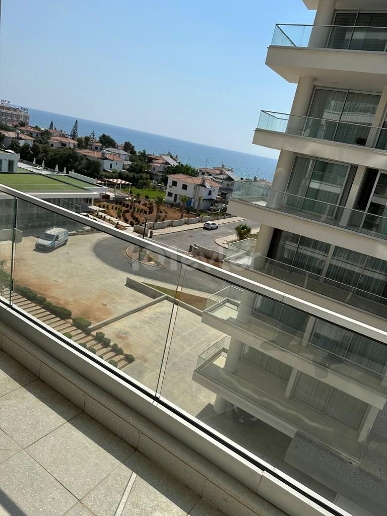 Fully furnished, sea view 1+1 flat for RENT in İskele Boğaz