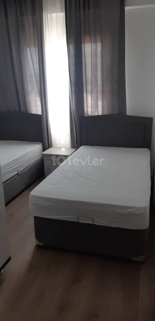 Long Beach'te eşyalı 2+1 kiralık daire