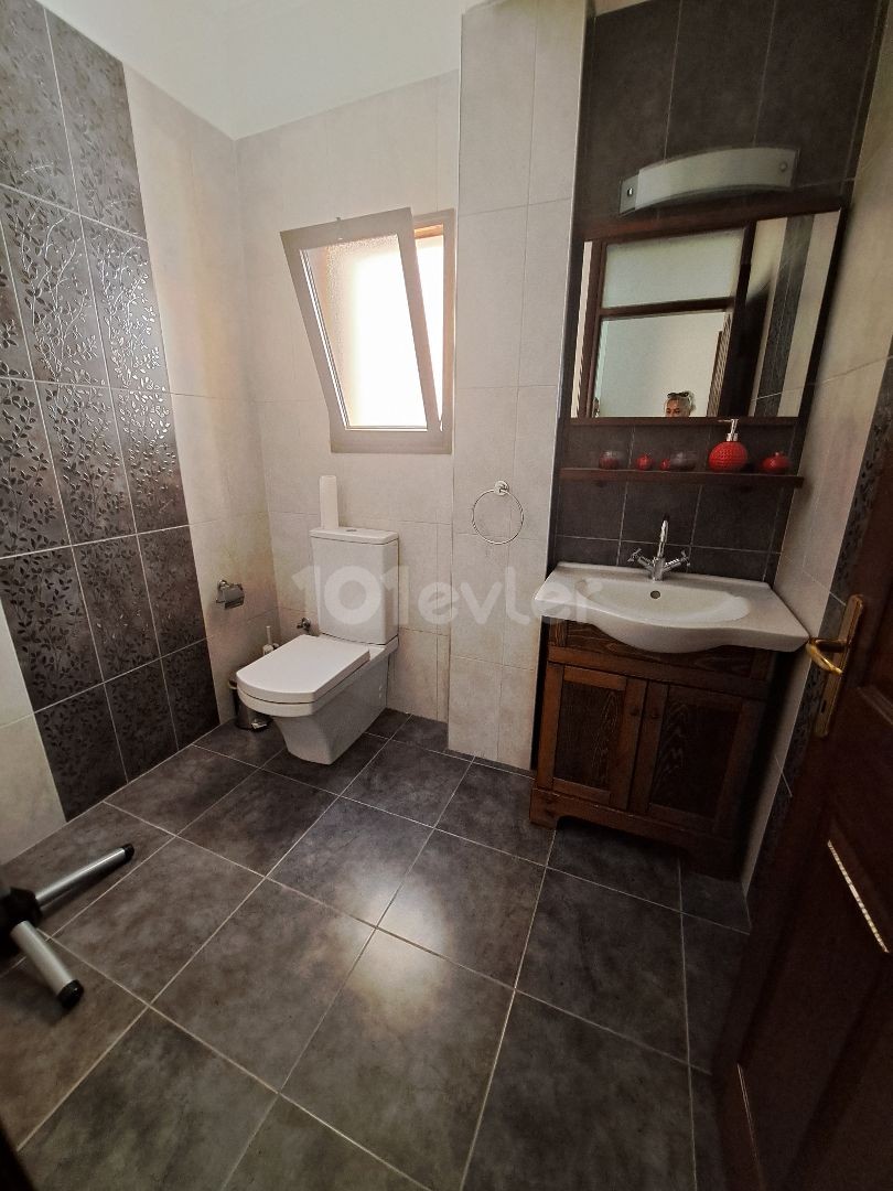 3+1 MAINTAINED FLAT FOR SALE TURKISH KOÇAN WITHOUT EXPENSE