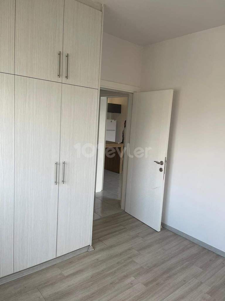 Mağusa Merkez Satılık 2+1 Daire  kısmi eşyalı